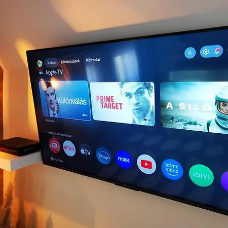 Kis Fakucko, Balatonhoz Koezel * Soly