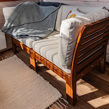 Kis Fakucko, Balatonhoz Koezel Apartment Soly