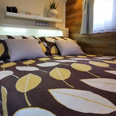 Apartament Kis Fakucko, Balatonhoz Koezel